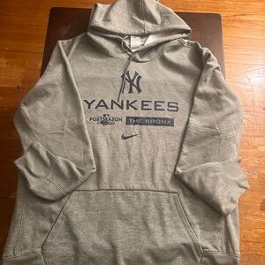 Authentic NY Yankees Nike Dri Fit Hooded Sweatshirt